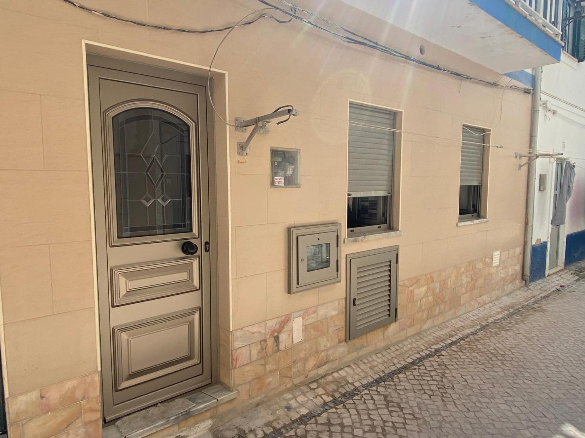 Avo Velha - Faneca Apartamentos Nazare Exterior photo